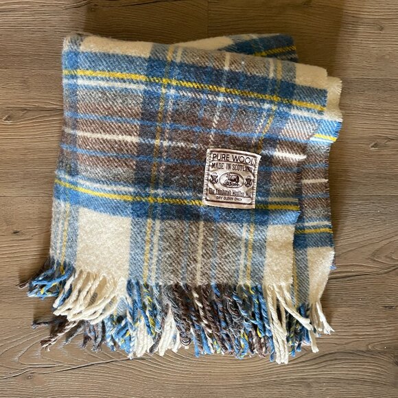 the Edinburgh Woollen Mill Pure Wool Plaid Blanket Made in Scotland Blue Yellow! - Picture 5 of 5